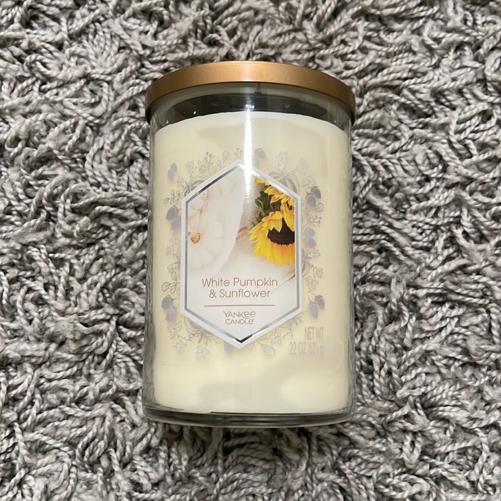 Yankee candle white pumpkin and sunflower 22oz NEW